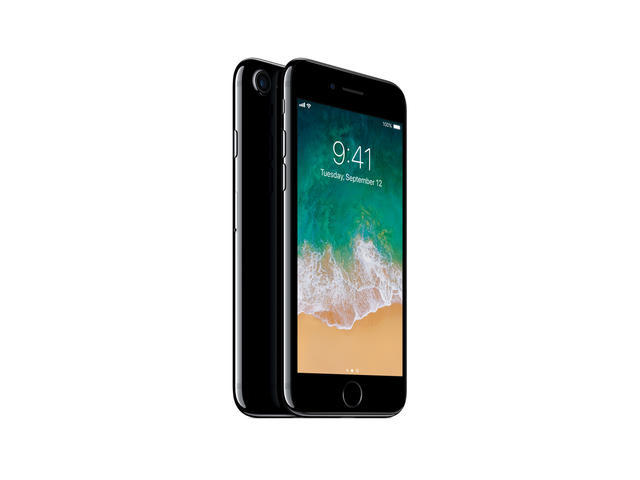 Смартфони Apple iPhone 7 32GB, черен цвят