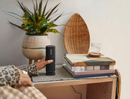 Зарядни устройства Sonos Roam Wireless Charger Black