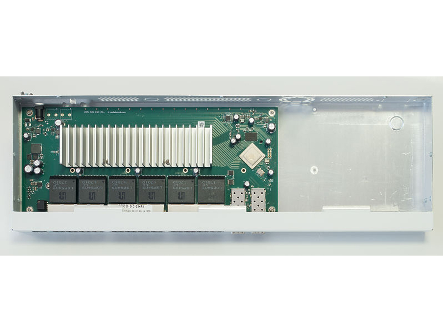 Switch Router Labkom MikroTik Cloud Router Switch CRS326-24G-2S+RM Dual Boot | Laptop.bg ...