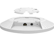 Мрежово оборудване TP-Link Omada EAP683 LR